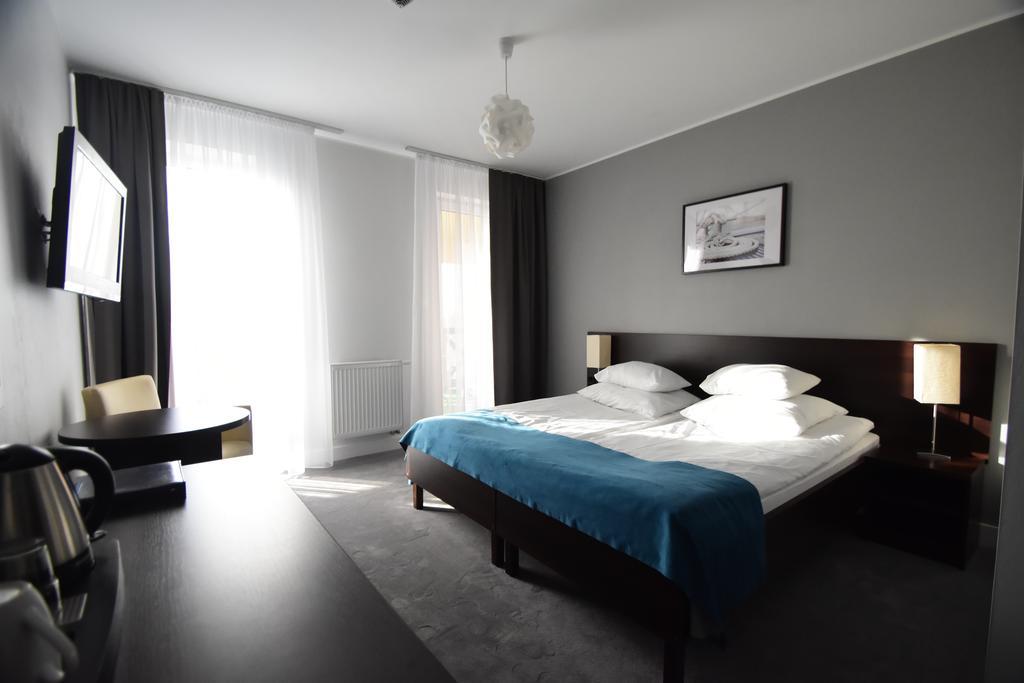 Hotel Santa Monica Mikołajki Dış mekan fotoğraf