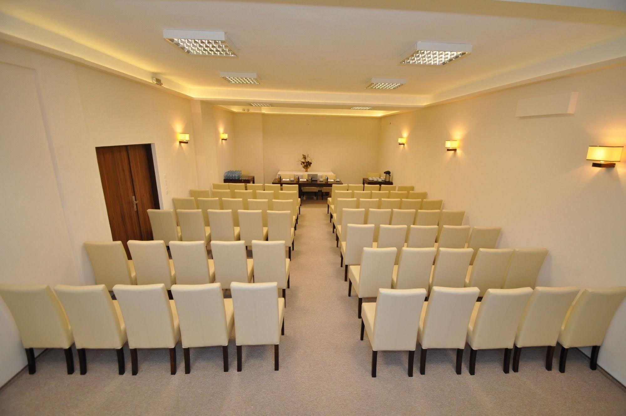Hotel Santa Monica Mikołajki Dış mekan fotoğraf